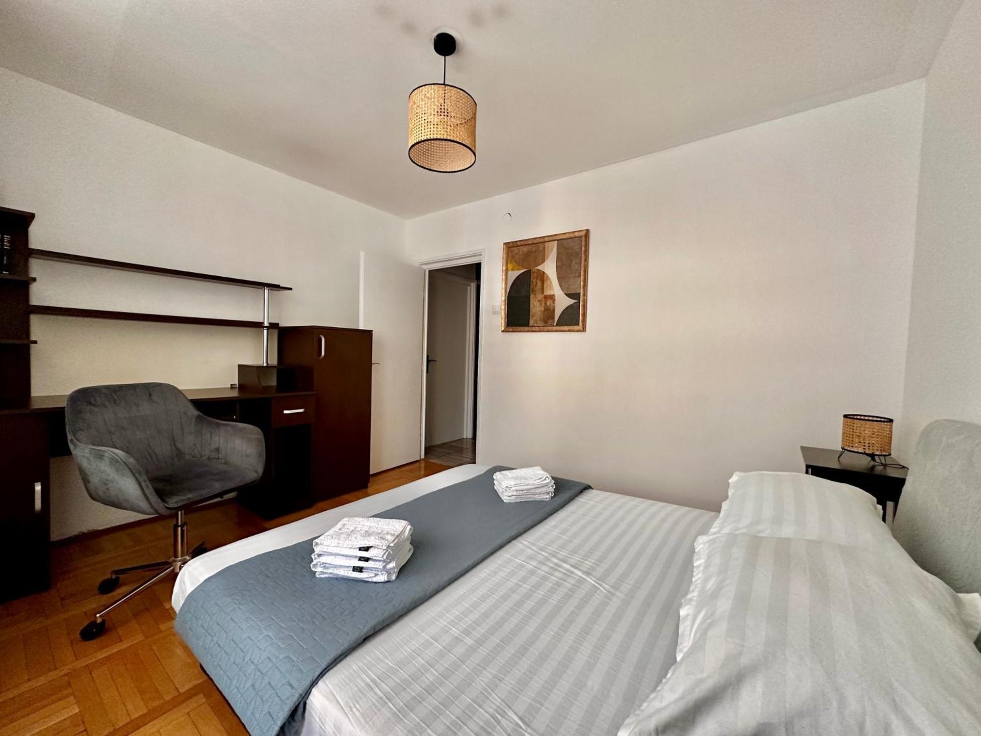 Spacious Zen, Smart Tv, Fully Equipped Kitchen, 70 Mp, Tichete De Vacanta, Late Check-Out Available Bucharest Exterior photo